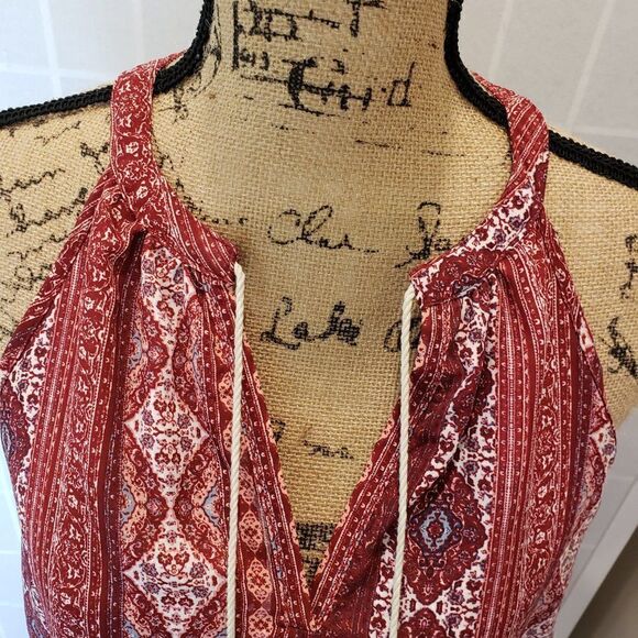 NWOT Hippie Rose Sleeveless Front Tassel Tie Halter Dress Size Medium - Picture 3 of 7